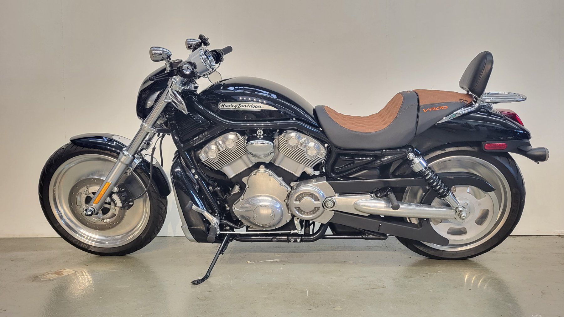 Harley-Davidson VRSCB V-Rod B (Gebraucht) in Tägerschen für CHF 8490 ...