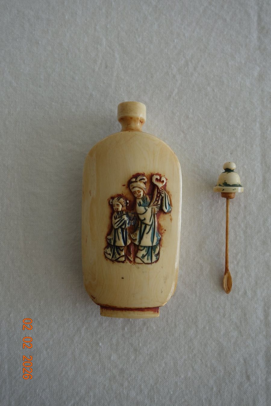 Flacons: ANCIENNE TABATIERE ASIATIQUE – Gebraucht aus GIEZ von fifiuno 2