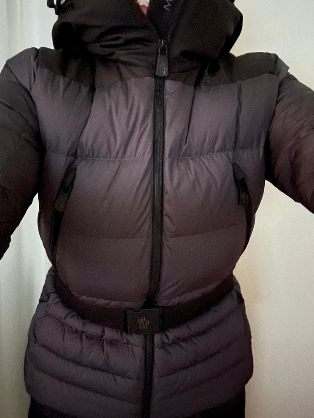 Moncler Jacken: Moncler Daunenjacke – Neu (gemäss Beschreibung) aus Binningen von Yuliya15 6