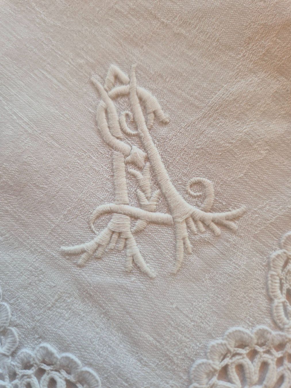 Biancheria da letto: 4 antike Leinen Servietten, Spitze, Monogramm AL – Usato da Bern venduto da aronari 2