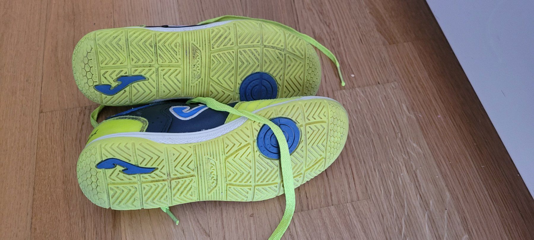 Scarpe per ragazzi: Basket Futsal Joma taille 32 – Usato da Gland venduto da Mezo81010 2