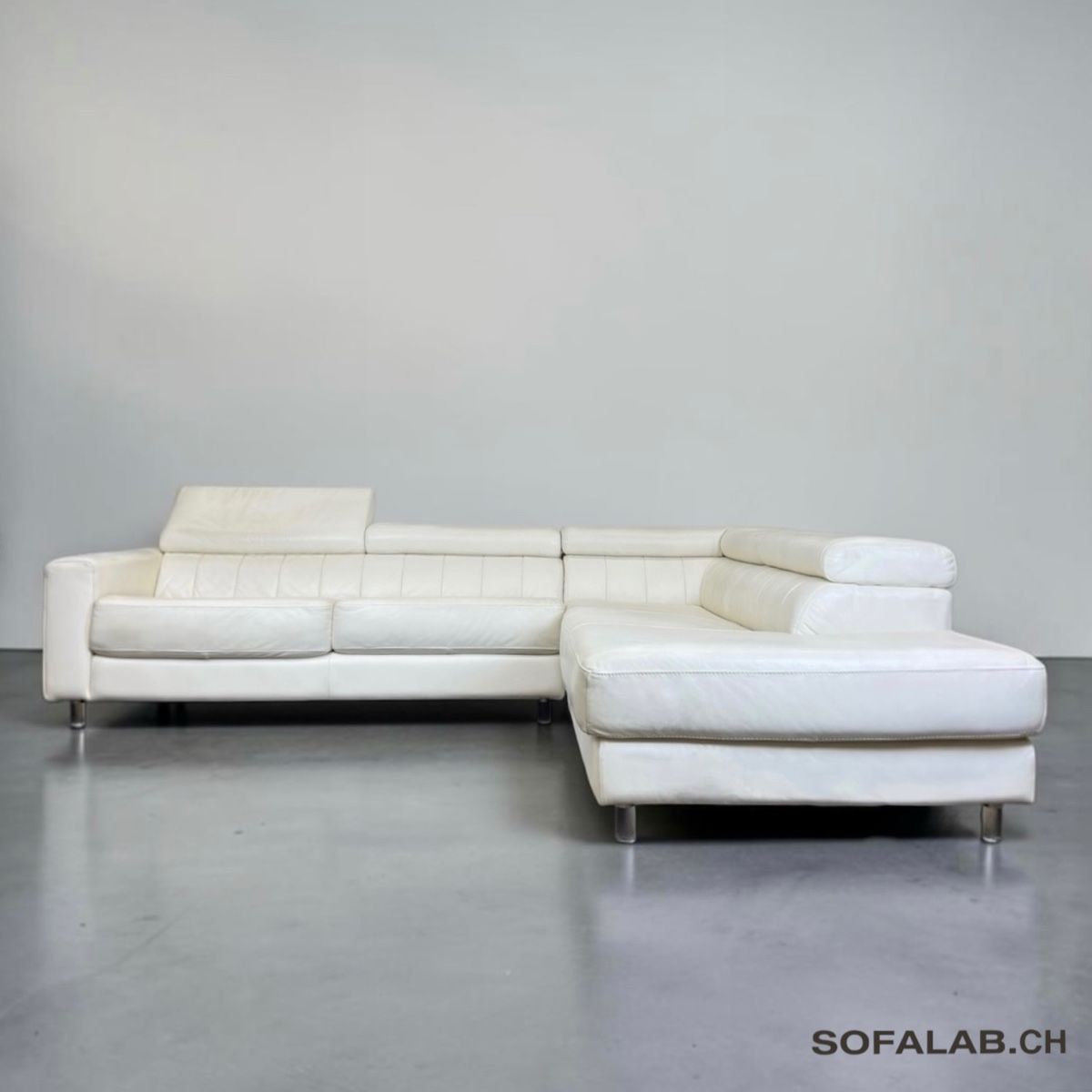 Divani: KERMES Ecksofa Echtleder, cremebeige made in Italy – Usato da Bachenbülach venduto da Sofalab.swiss