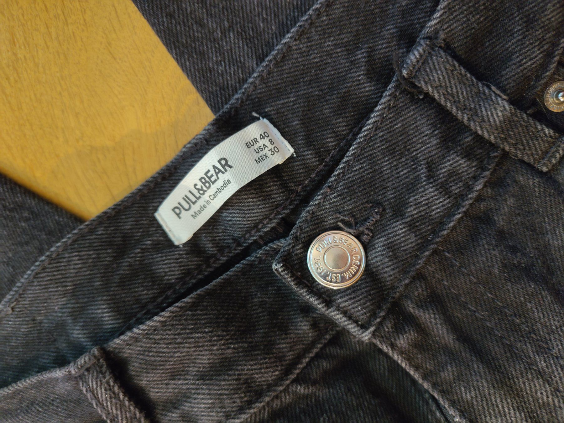Pull&Bear Jeans: Jeans – Usato da Bern venduto da Linii 4