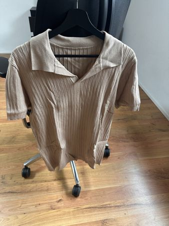 Sommerliches Ripp-Shirt mit Kragen, beige, Grösse M