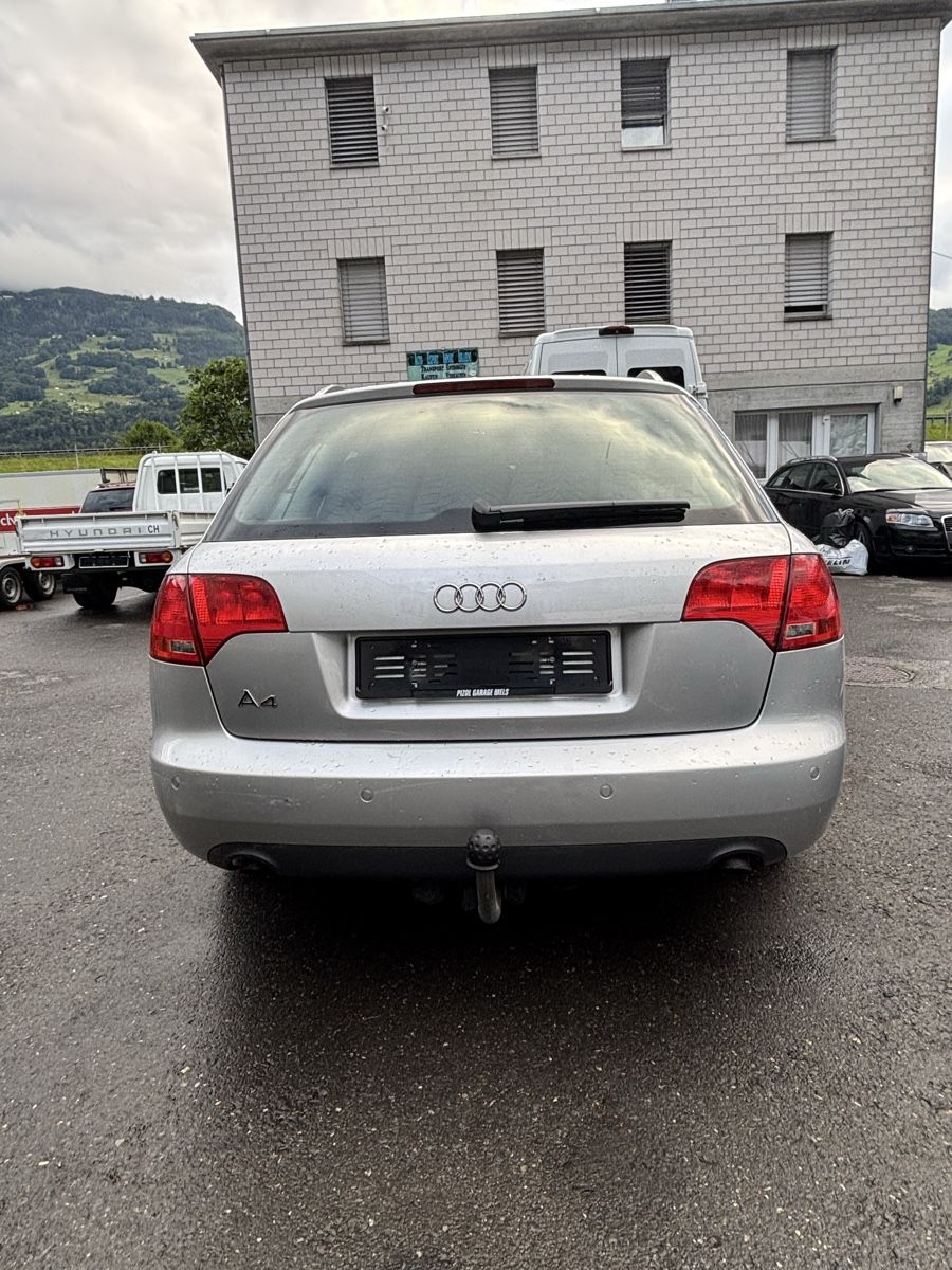Audi Automobili: Audi A4 B7 Quattro Mfk 07.2025 – Difettoso da Flumserberg Portel venduto da J.Mann 1
