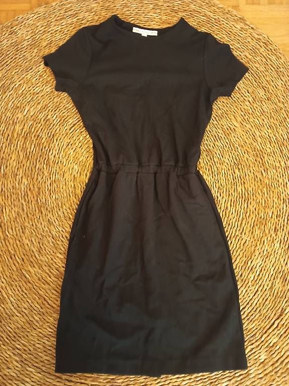 Vestiti: Tailliertes Kleid von & Other Stories – Usato da Zürich venduto da Melianea 1