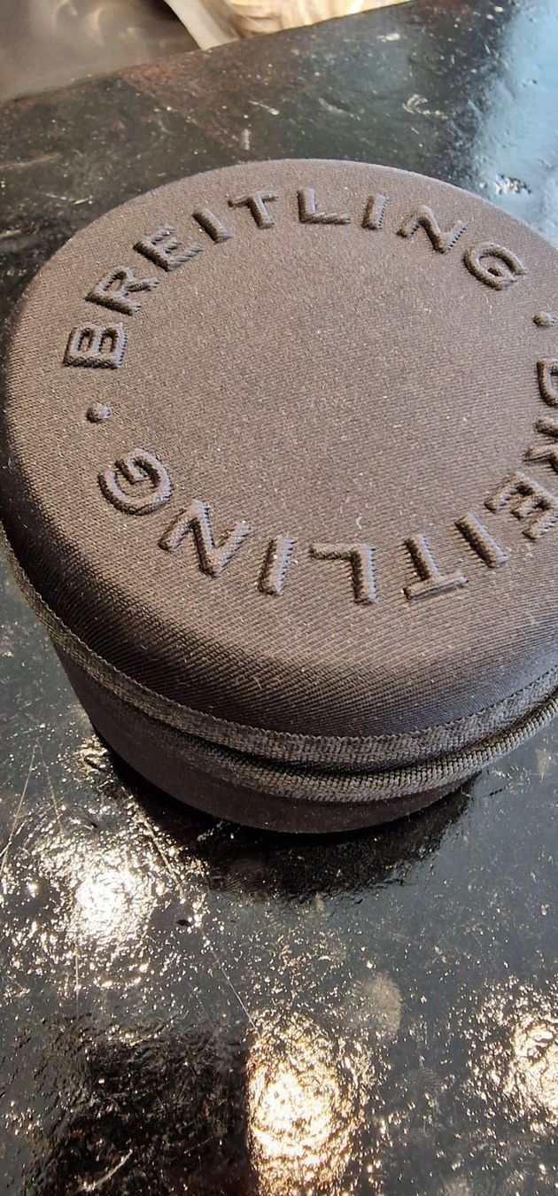 Breitling Scatole porta orologi: Hochwertige Uhrenbox von Breitling – Usato da Unterägeri venduto da Altgoldschmuck 3