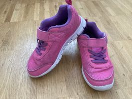Hallenturnschuhe von Vty Grösse 29