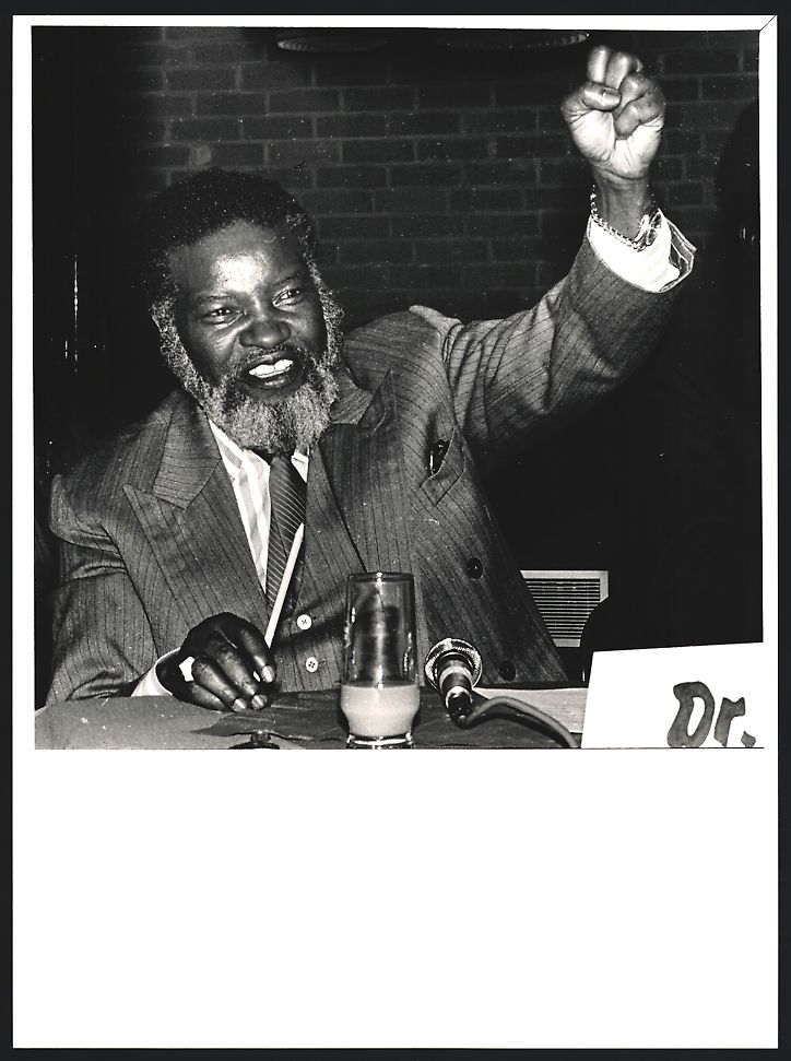 Fotografie & Manifesti: Fotografie Dr. Sam Nujoma, Präsident de – Usato da Berlin venduto da bartko-reher