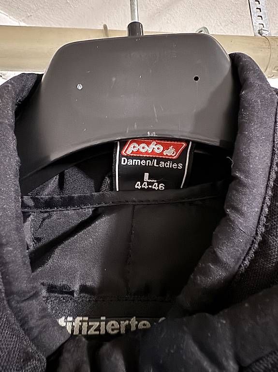 Jacken: Damen-Motorrad Jacke – Gebraucht aus Oberentfelden von Matter80 1