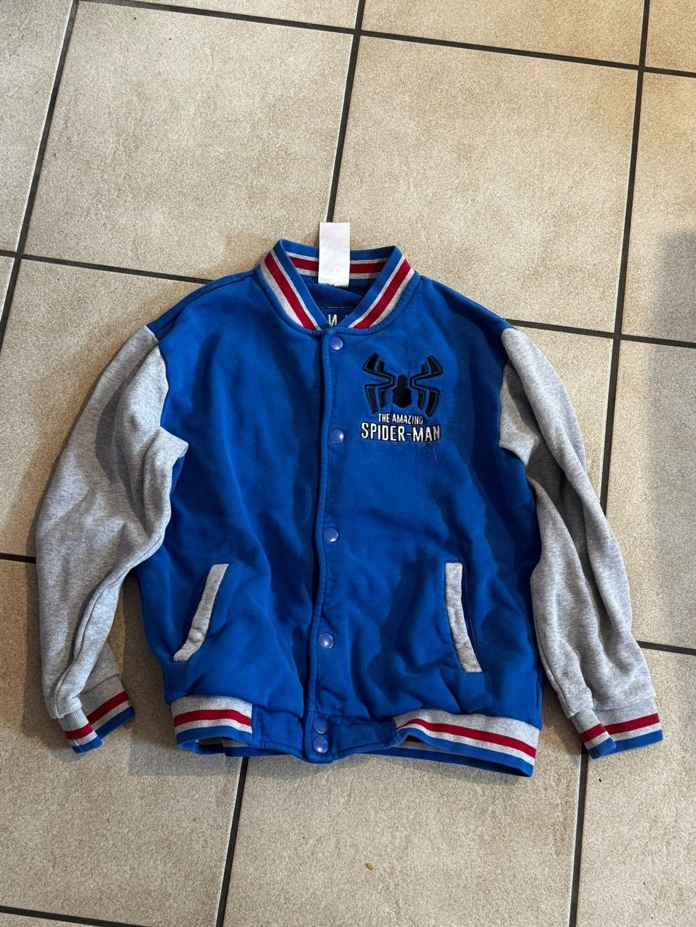 Giacche: Spiderman College Jacke 11-12 Jahre – Usato da Egg b. Zürich venduto da Brocki_Insel_Egg