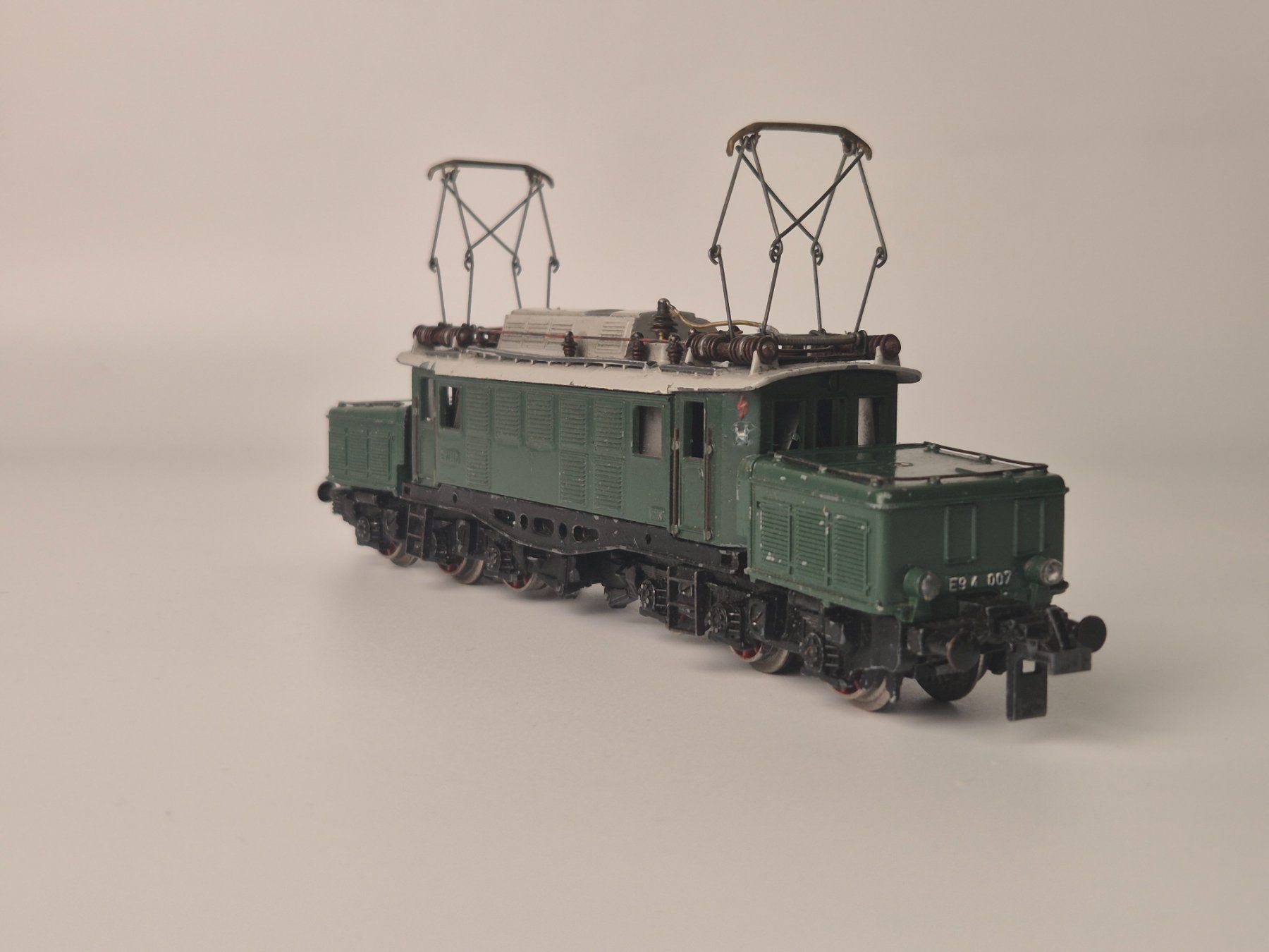 Trix Modellini di ferrovie: Locomotive électrique Trix Express E94 007 – Usato da Bogis-Bossey venduto da VNT-GE.ch 5