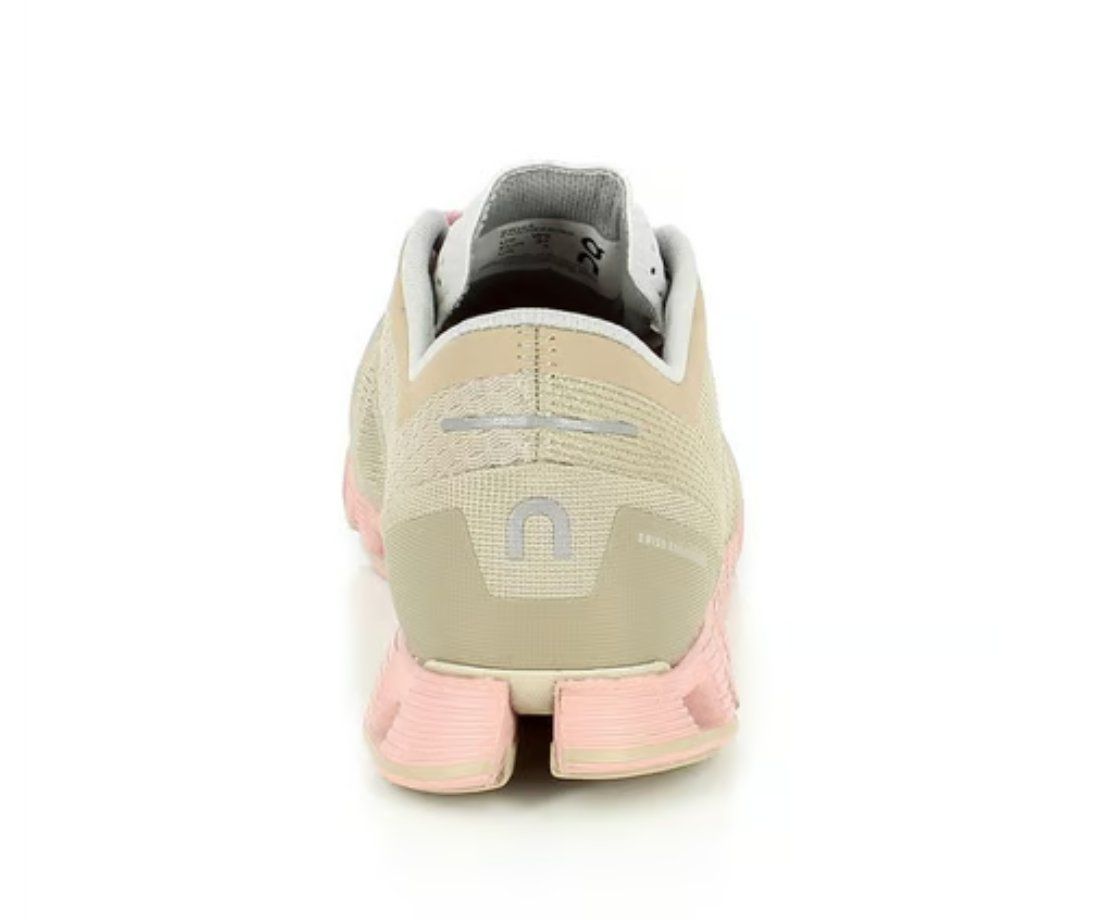 On Scarpe da donna: ON Laufschuh Cloud X Sneaker Grösse 36.5 – Nuovo e nell'imballaggio originale da Hombrechtikon venduto da Dannii0 2