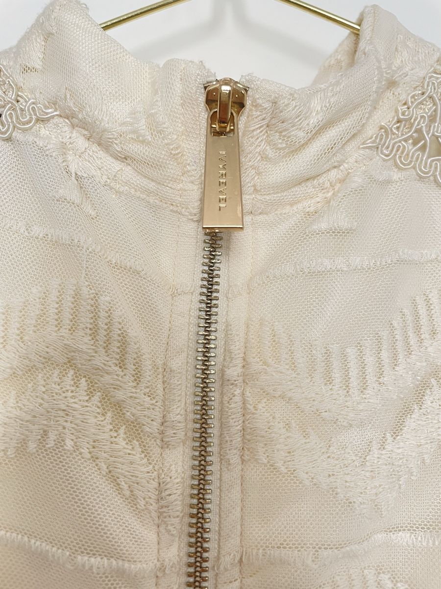 Kleider: Ivyrevel Kleid creme (S) – Gebraucht aus Triesen von antonellaaa_ 2