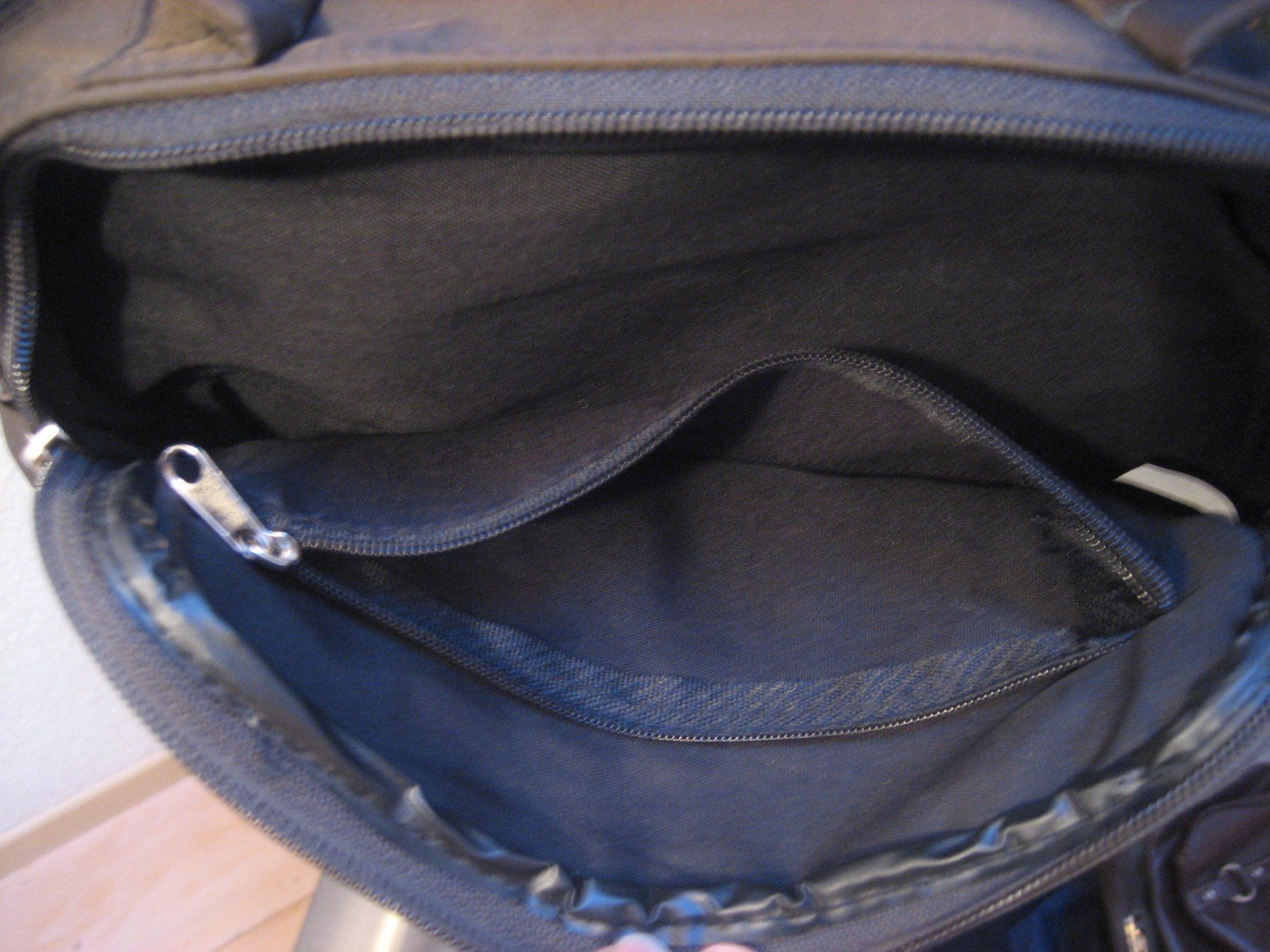 Sacs femmes: Sac à main en bandoulière – Neuf (Voir description) à Delémont par marryb 5