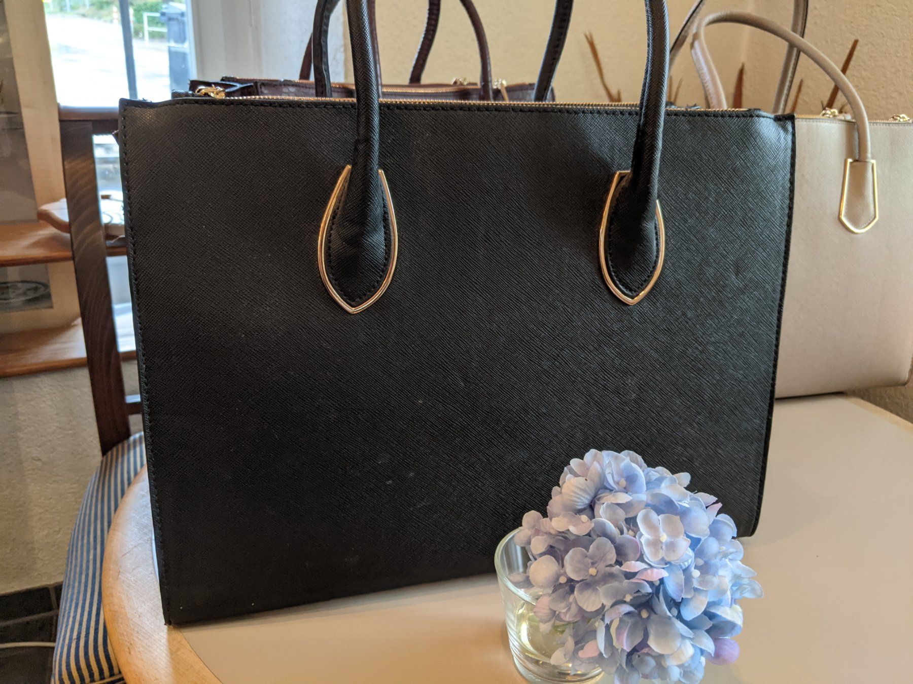 Borse da donna: Damen Tasche – Nuovo e nell'imballaggio originale da Langnau am Albis venduto da Judithsebi
