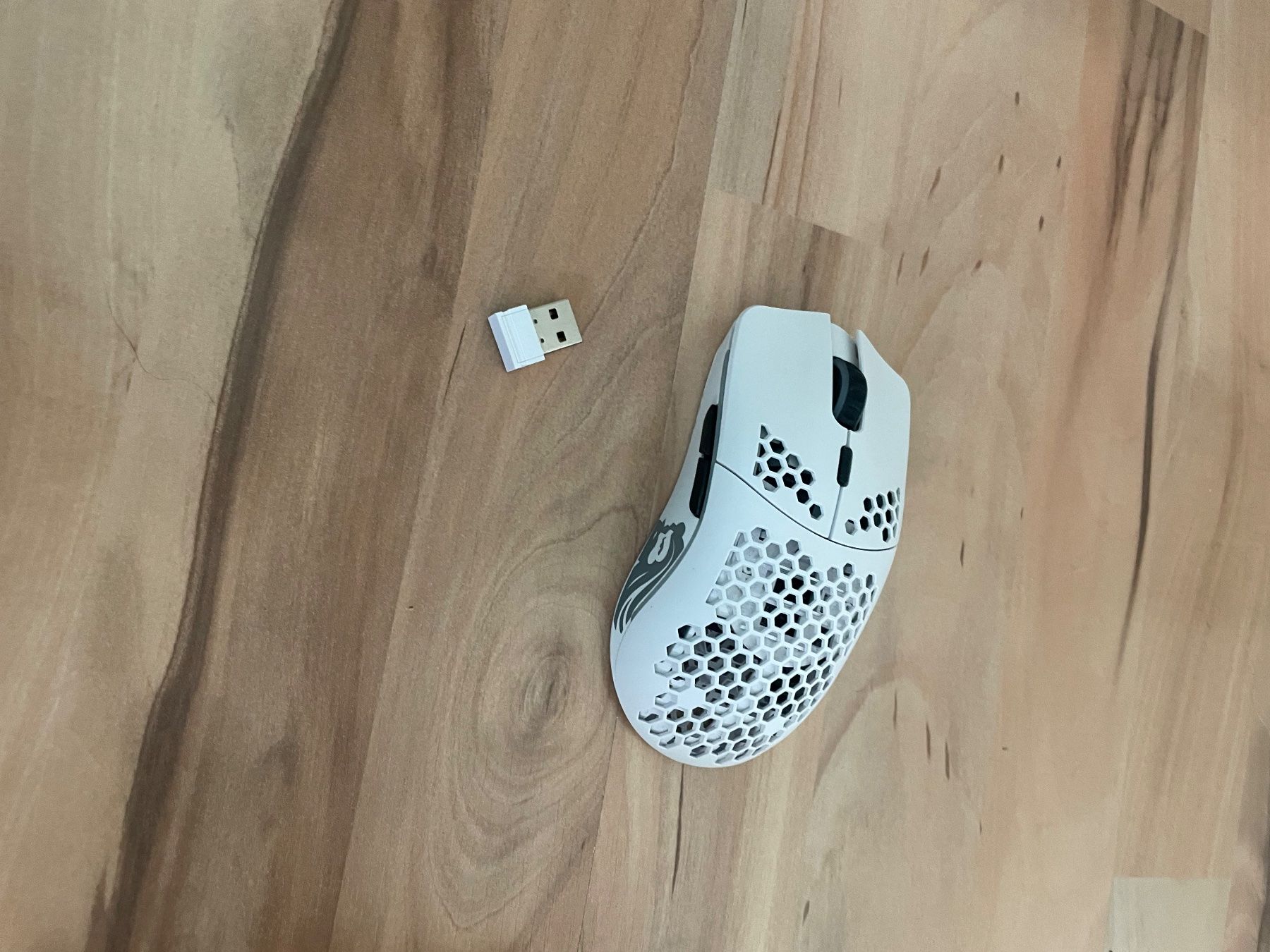 Mouse: Glorious Model O Wireless Maus weiss – Usato da Lufingen venduto da a-little-extra 3