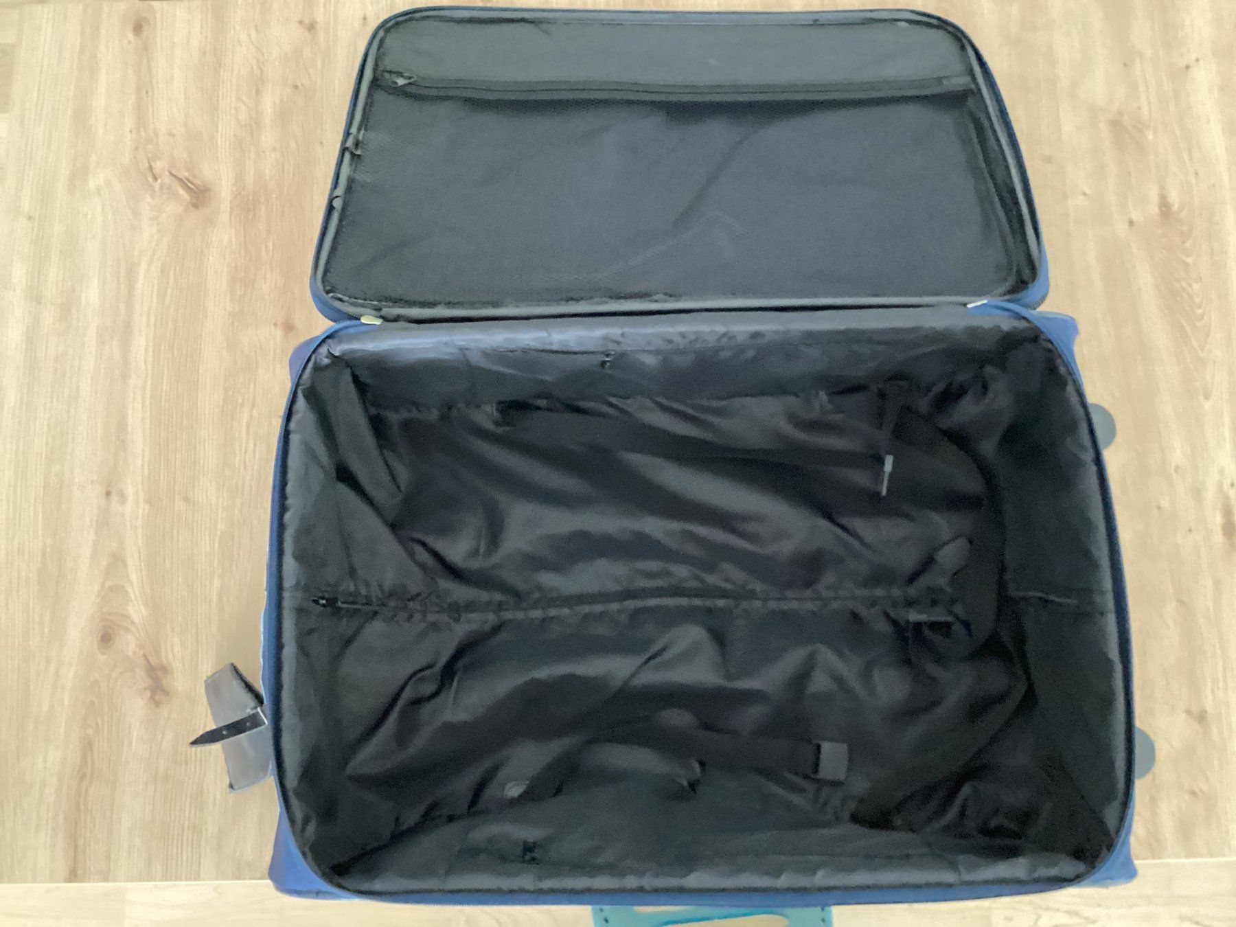 Valigie: Reise-Rollkoffer, gross + klein, blau, gebraucht – Usato da Bad Zurzach venduto da Hibiskus78 1