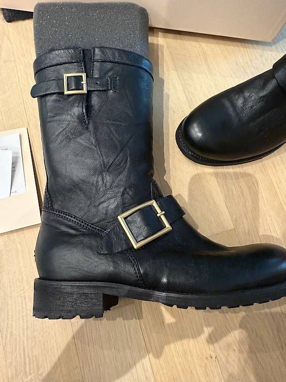 Chaussures femmes: Jimmy Choo – D'occasion à Uster par nat_w6qv 1