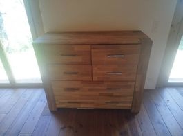 Commode 6 tiroirs en chêne massif, finition huilée - 100 CHF