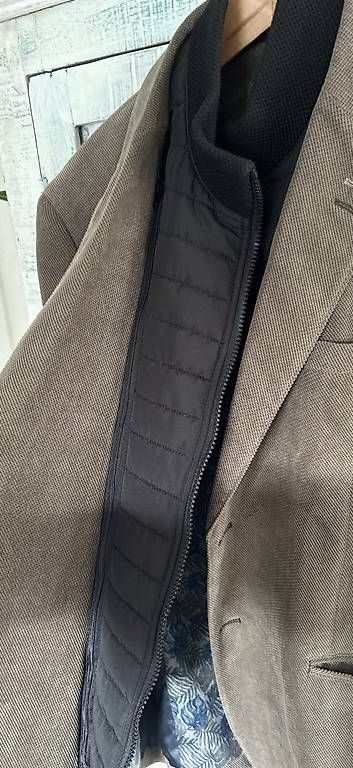 Jacken: Jacke Blazer – Gebraucht aus Reinach BL von sve_d9qj 1