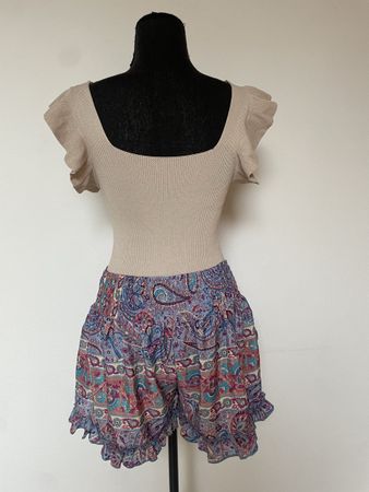 Bohoshorts mit Seide