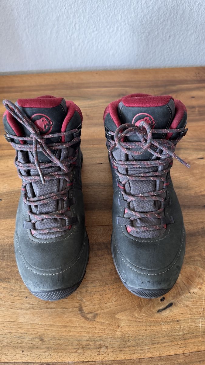 Mammut Scarpe da donna: Wanderschuhe Mammut Nova IV Mid GTX Damen Gr. 38 – Usato da Oetwil an der Limmat venduto da Eiselfe