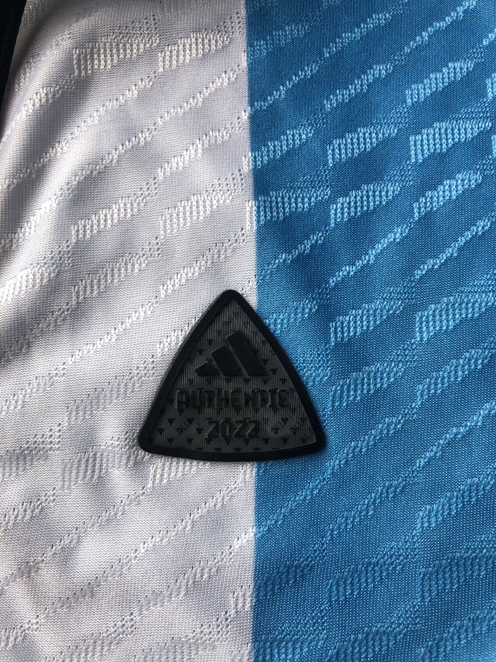 Adidas Canottiere & Pantaloni: Trikot Argentinien Messi WM2022 – Usato da Dürnten venduto da ueseco 8
