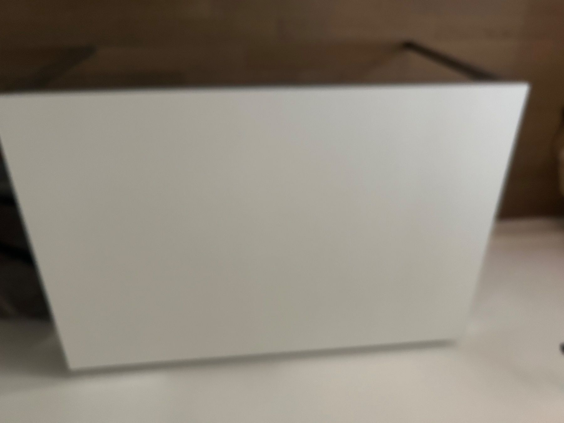 Tables: Table de bureau top blanc – D'occasion à Lausanne par har_5gv8 7