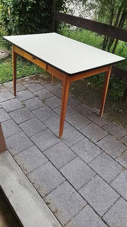 Tables: Vintage Tisch – D'occasion à Marbach LU par por-295 2