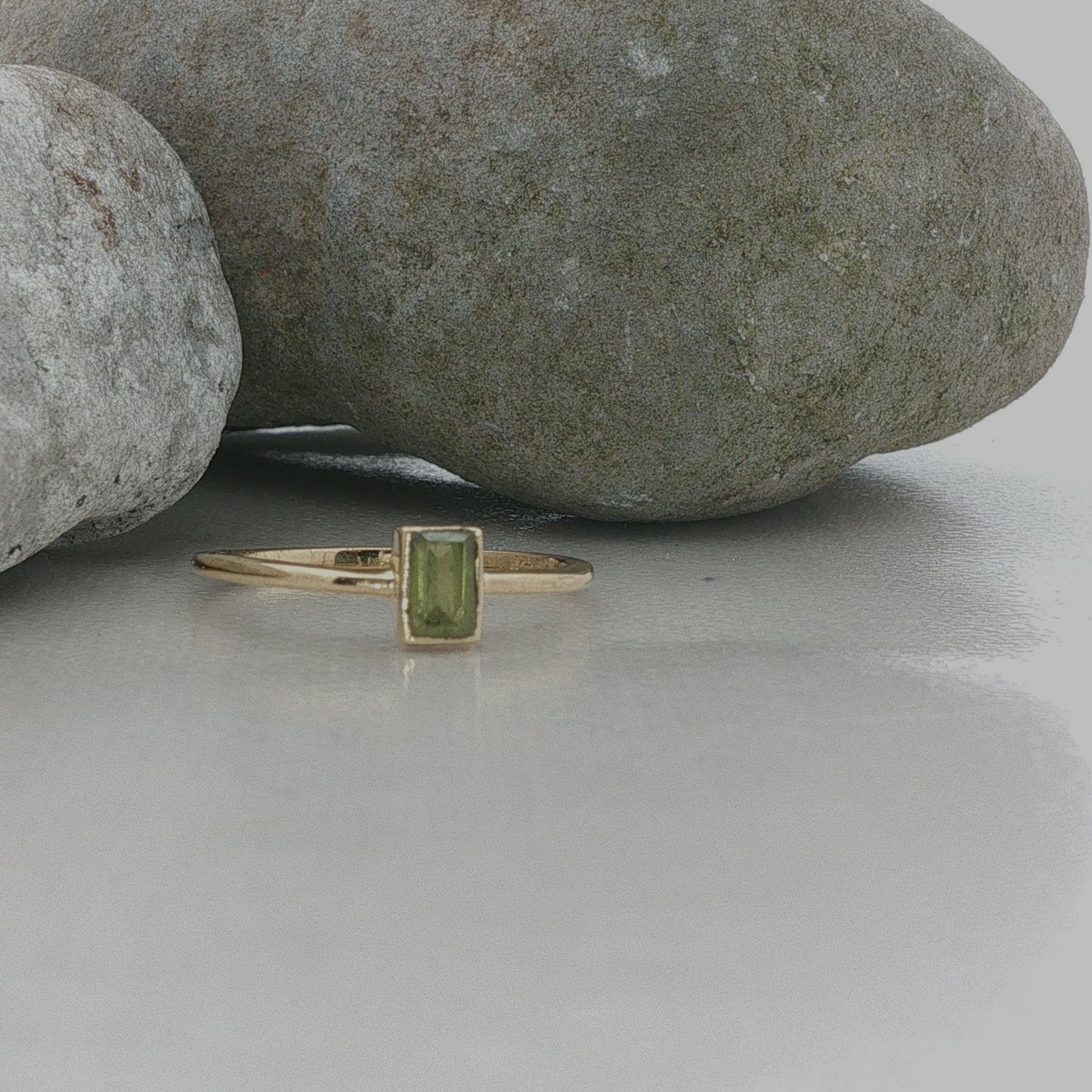 Olga Ribler Bagues: Ring 925 Sterling Silber mit Vesuvianite Grösse 54 – Neuf (Voir description) à Luzern par Schmuckoutlet