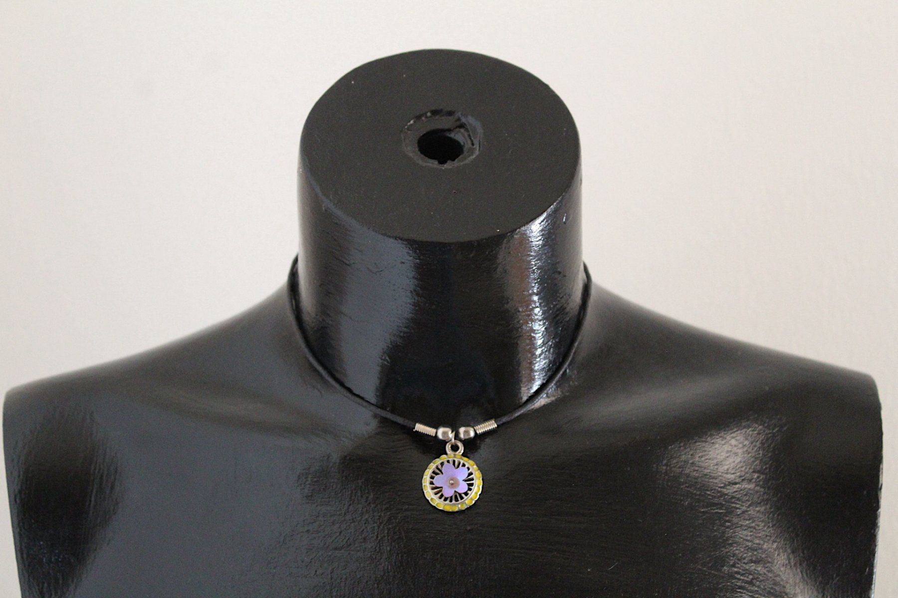 Catenine: Neu, Modeschmuck Kette , Länge ca. 21 cm – Usato da Locarno venduto da madame-tus-sauds 2