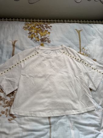 T-Shirt Damen Weiss mit Nieten Grösse S defekt