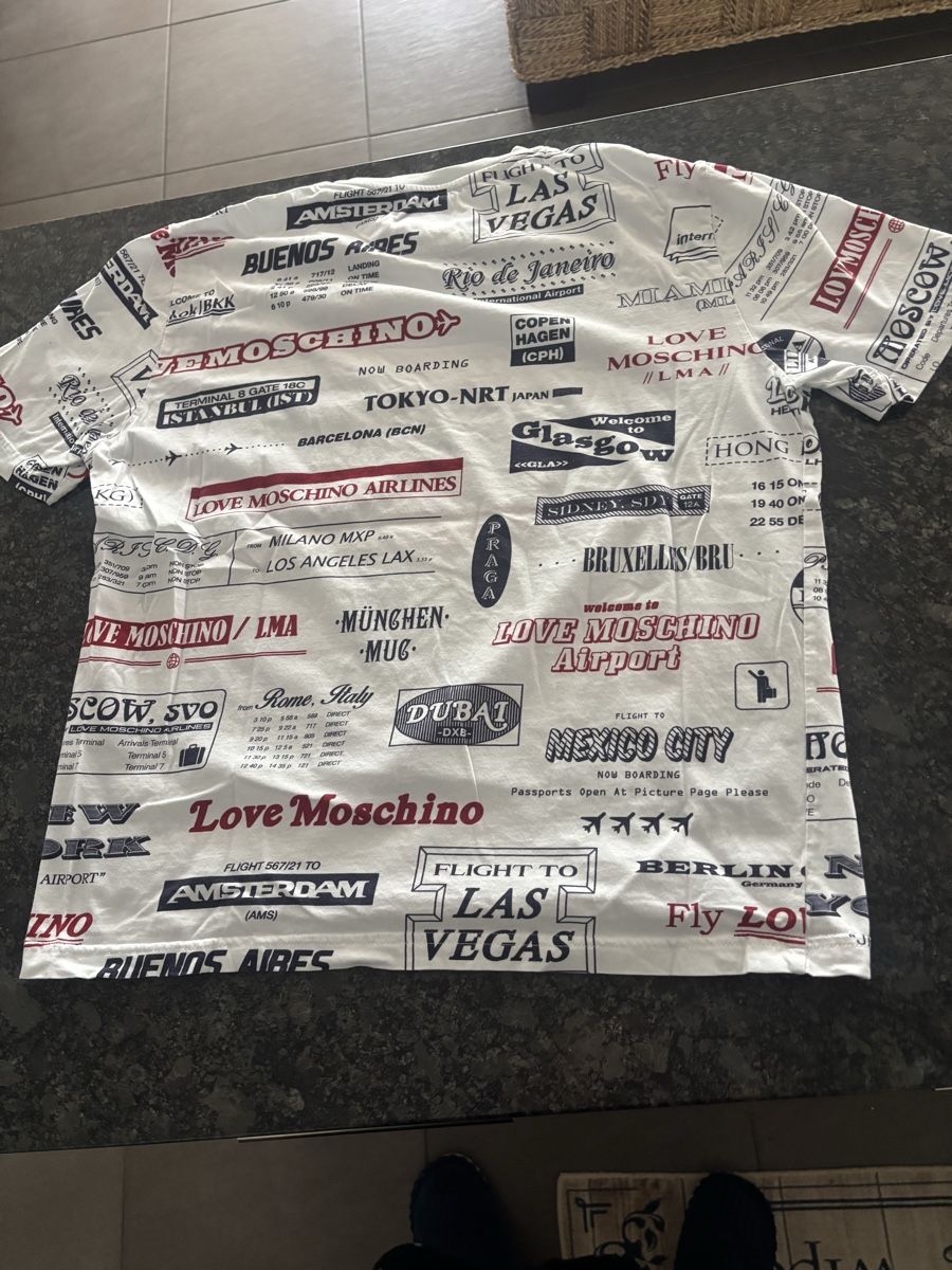 Moschino T-shirt: T-Shirt gr.L Moschino – Usato da Zug venduto da Biki72 3