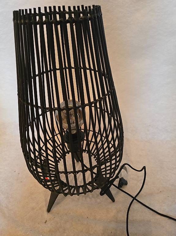 Lampade: Stehleuchte Rattan gr. – Usato da Salez venduto da Roland.wo 1