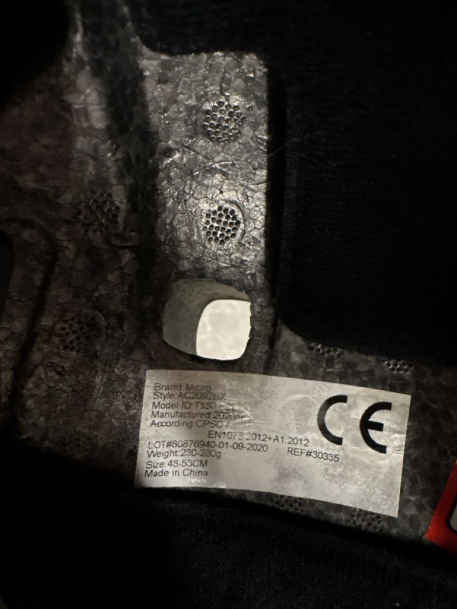 Micro Caschi: Helm Micro 48-53cm – Usato da Wohlen AG venduto da Tschiggi06 1