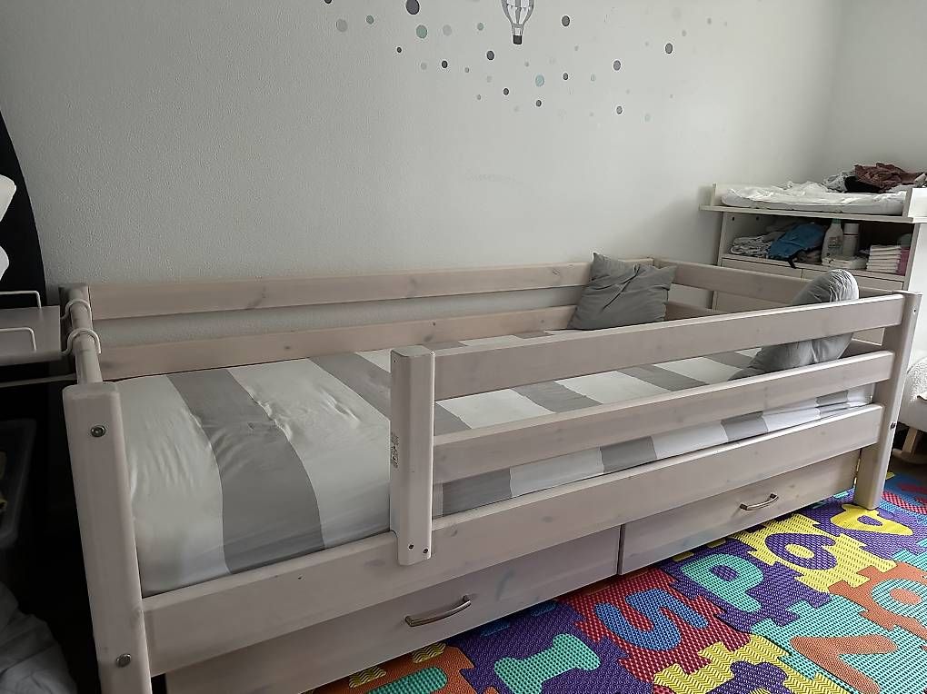 Flexa Betten: FLEXA Bett white wash – Gebraucht aus Baar von san_qk22