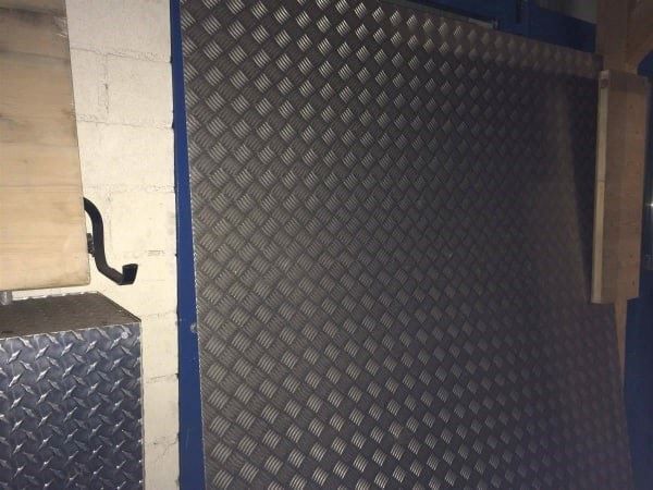 Aluminium Riffelblech 5 Mm Dick – 200x200 Mm Für Aufzug, Garage, DIY