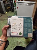 Neue Grundangel Box (43-teilig) - Ideal f fürs Fischen! (D)