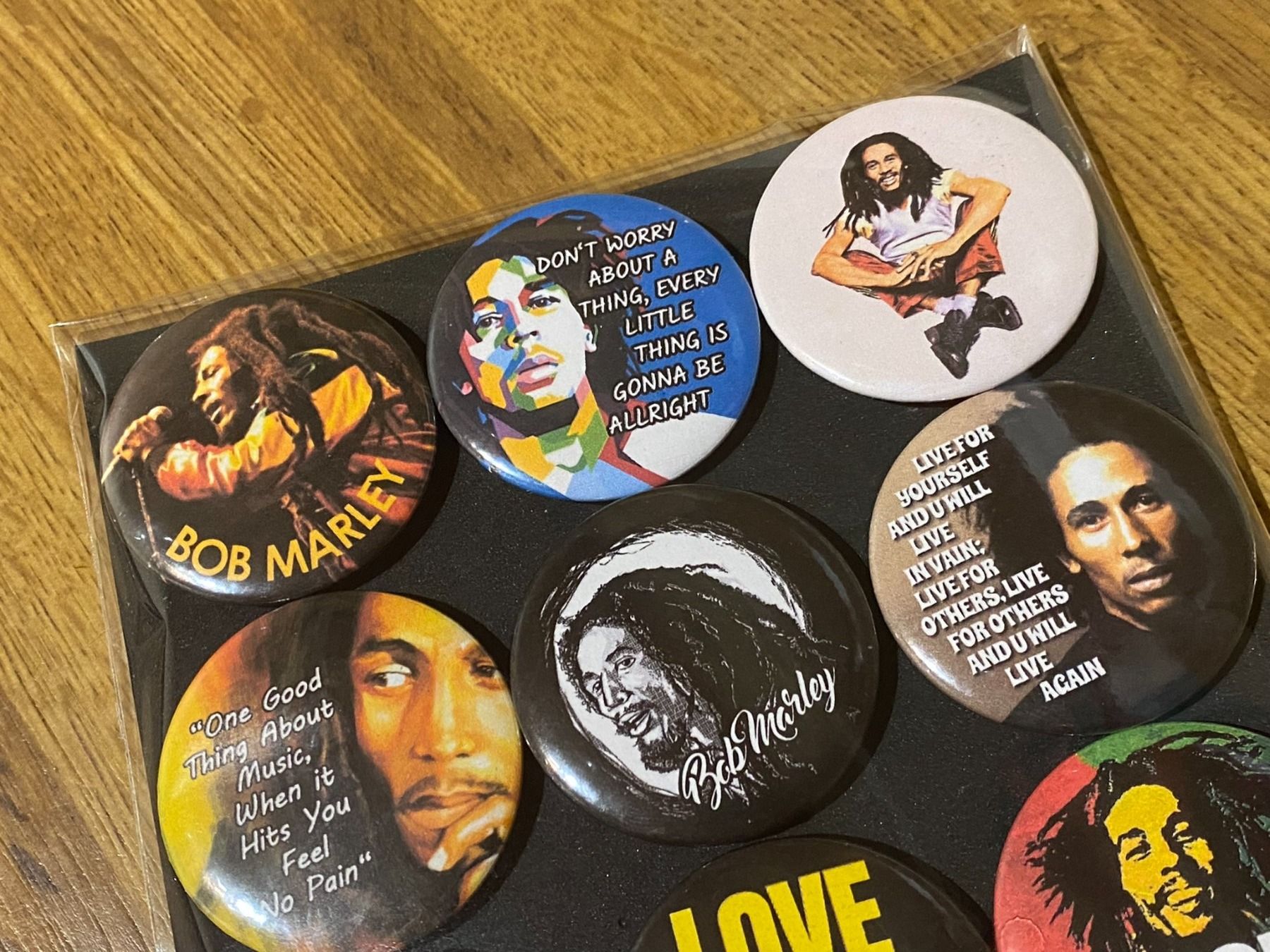 Placchette & Badge: Bob Marley Magnete – Nuovo (secondo la descrizione) da Basel venduto da FatCatPacksTheRatt 5