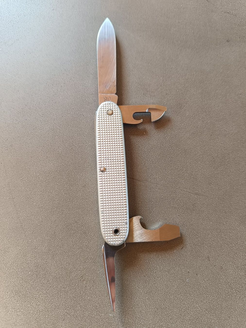 Victorinox Coltelli tascabile: Militärsackmesser – Usato da Grabs venduto da roland.muentener 1