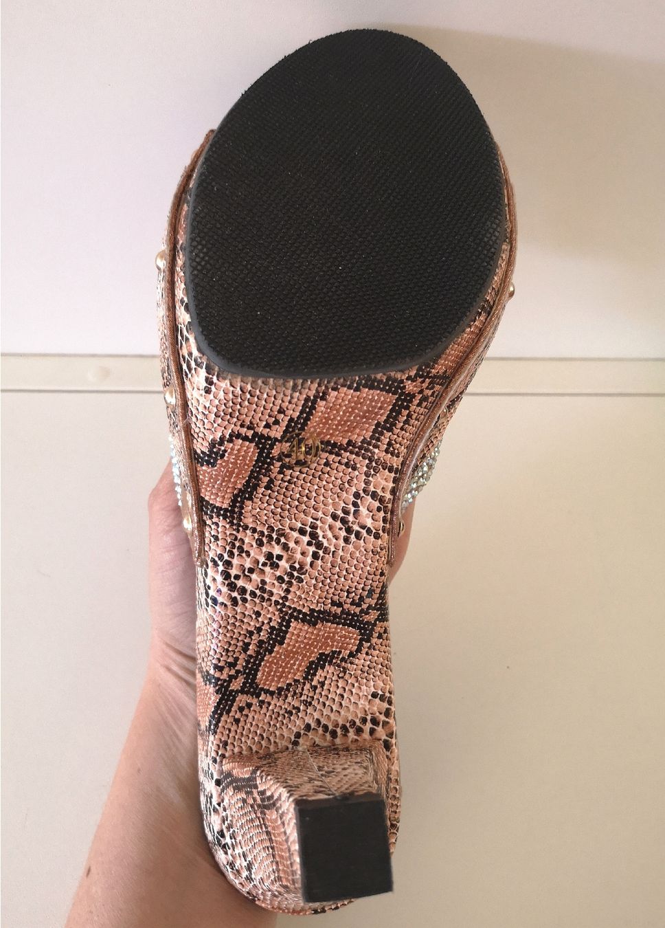 Scarpe da donna: modische Sommerschuhe Gr. 40 - Spendenaktion – Nuovo (secondo la descrizione) da Unterkulm venduto da Beljasch 6