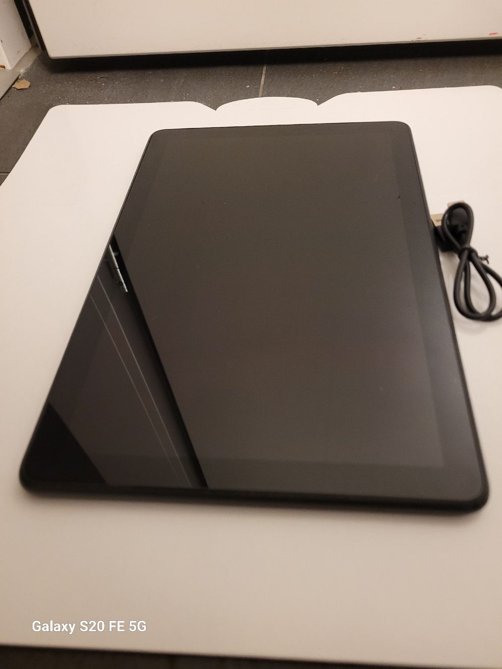 Amazon Tablet PC: AB 1 Fr. Tablet Amazon-Wenig gebraucht – Usato da Bolligen venduto da matijav 3