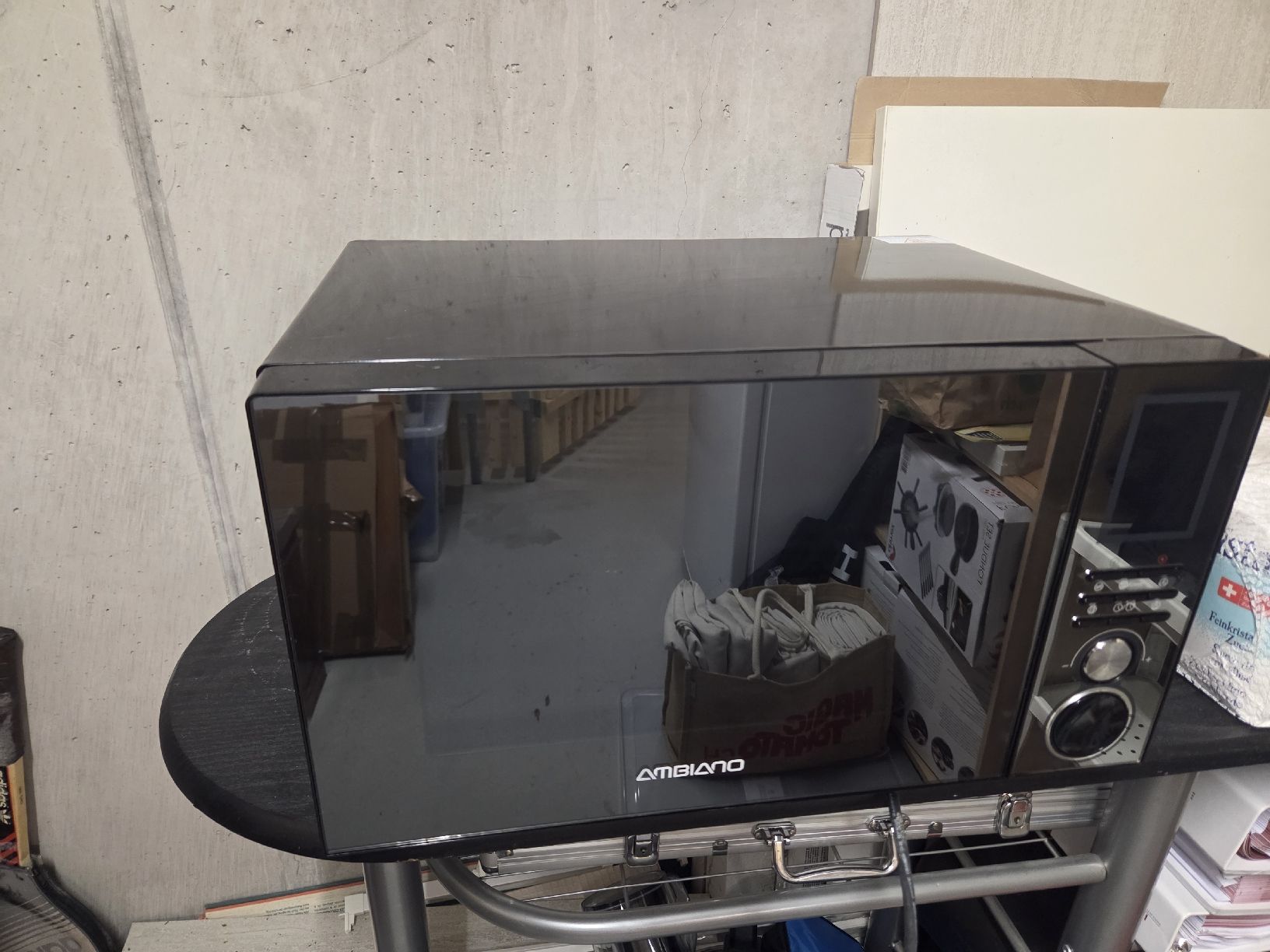 Ambiano Backöfen: Micro-ondes AMBIANO noir, utilisé, 20L – Gebraucht aus Ecublens VD von jer_76tp