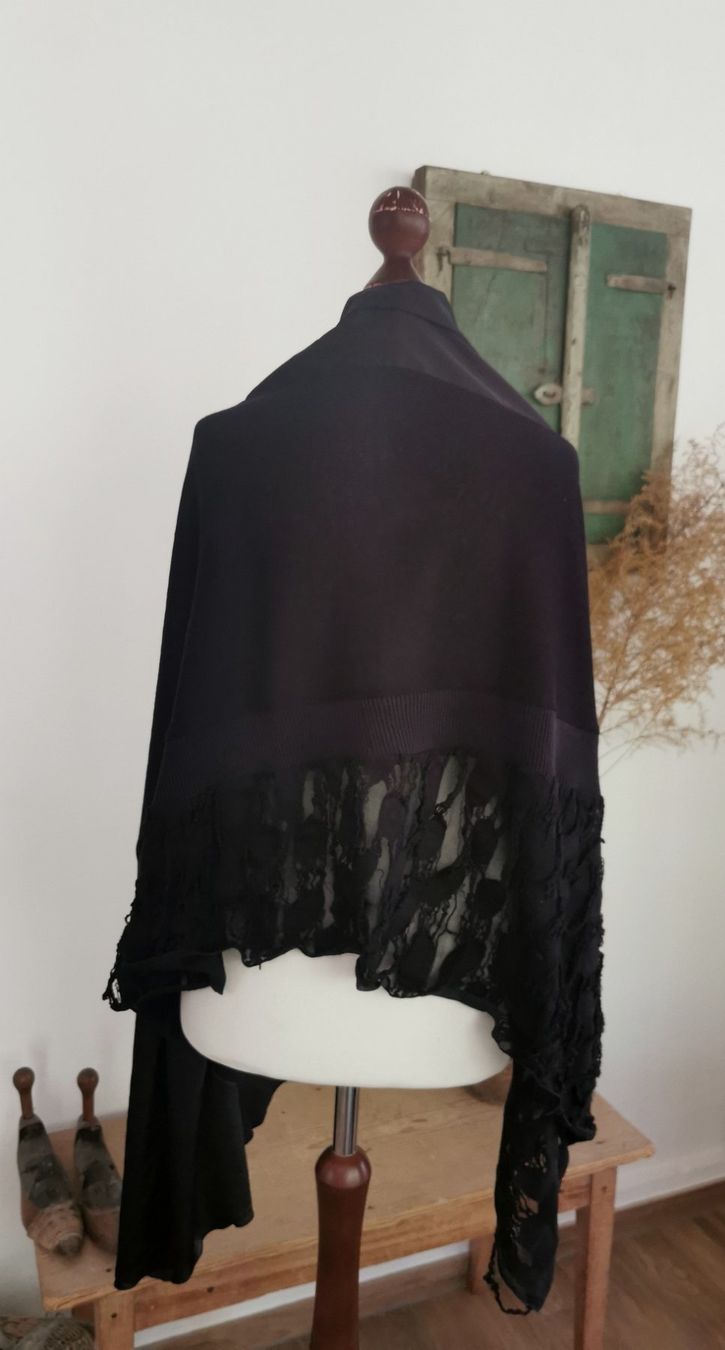 Foulard & Sciarpe: Extravaganter Schal von Mais IL es ou Le soleil – Usato da gachnang venduto da tibus1 2