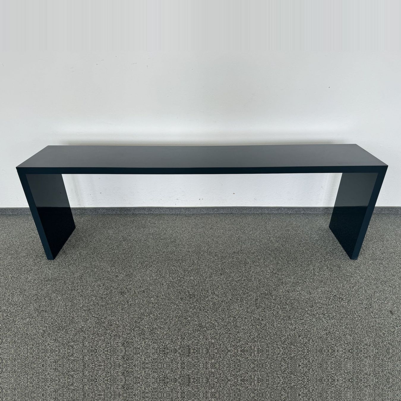 Altro in Decorazioni & Accessori: Top Design Elegant Sidetable – Usato da Schönenwerd venduto da mcofficeshop