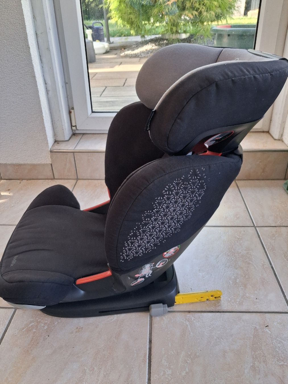 Maxi-Cosi Seggiolini per auto: Kinder Autositz RodiFix – Usato da Hornussen venduto da mig_j2mj 1