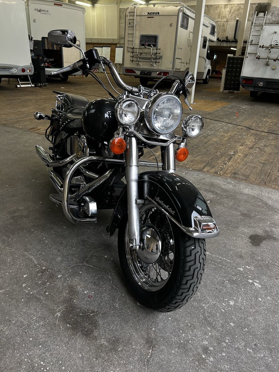 Harley-Davidson Chopper: Harley-Davidson FLSTC HSC, mit revidiertem Motor. – Usato da Frauenfeld venduto da Yoda2umi 4