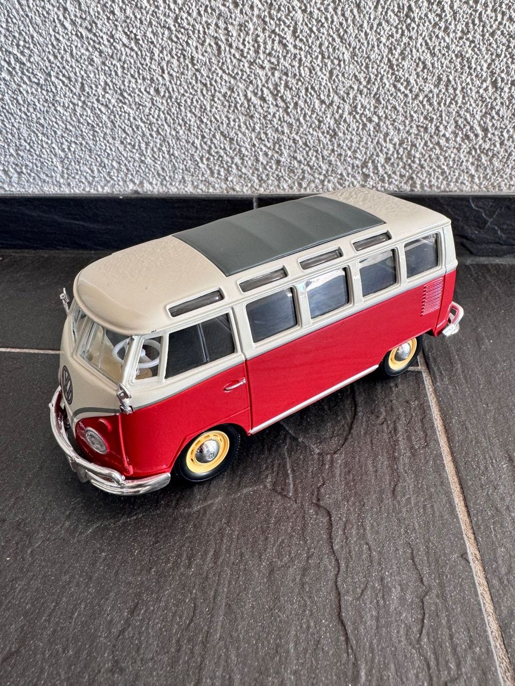 Maisto Modellini d'auto: VW Volkswagen Van Samba Modellauto "Maisto" – Nuovo (secondo la descrizione) da Montlingen venduto da timolino12 2