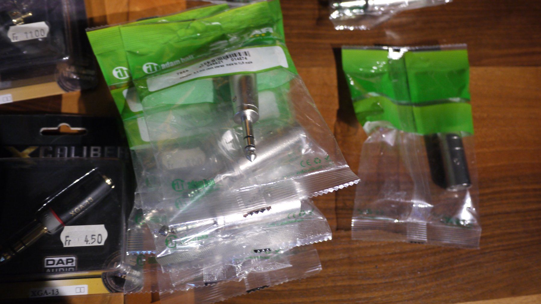 Kabel: DAP ADAM HALL Audio Adapter Notfall Set inkl. Koffer – Neu (gemäss Beschreibung) aus Kaiserstuhl AG von GTM-Kaiserstuhl 8